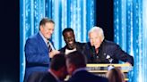 Ex-Pats reveal Belichick-Kraft 'tension' at roast