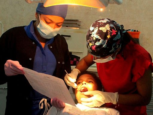 Misión Sonrisa ha atendido más de 600 pacientes desde mayo en la CHET