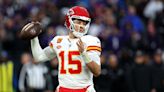 Patrick Mahomes quiere lanzar más pases profundos en 2024