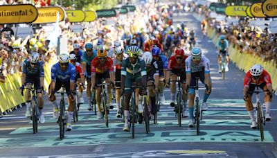 Groenewegen brinda en Dijon por su sexta victoria en el Tour, Pogacar manda de amarillo