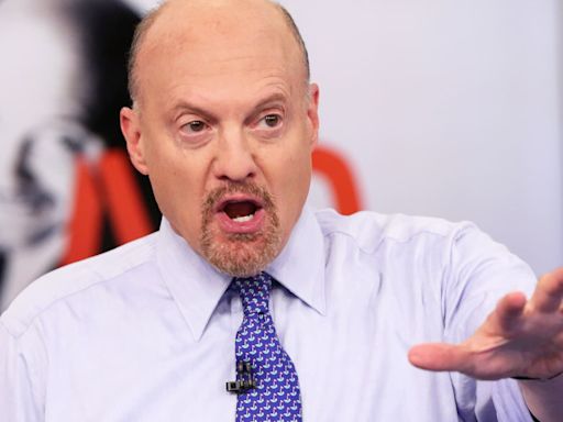 Cramer says the pull of the bond market is worrying, so keep some cash on hand