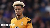 Lyle Taylor: Colchester United sign ex-Nottingham Forest & Cambridge striker