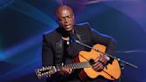 Watch Seal Strip Back ‘Kiss From a Rose’ on ‘The Jennifer Hudson Show’