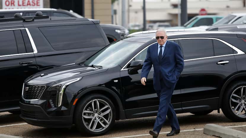 Dallas Cowboys owner Jerry Jones strikes deal to dismiss paternity suit, drops countersuit
