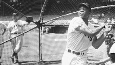 Willie Mays was supposed to be honored at a Negro League tribute game. The event takes on new meaning after his death