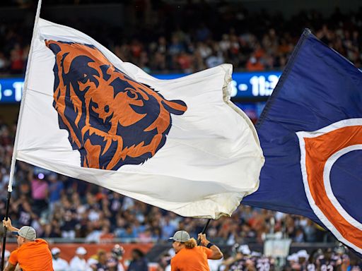 Chicago Bears logo redesign goes viral, social media reacts