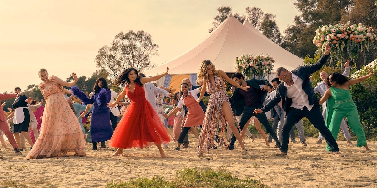 How 'The Perfect Couple' cast nailed the opening dance with the help of Taylor Swift's backup dancers