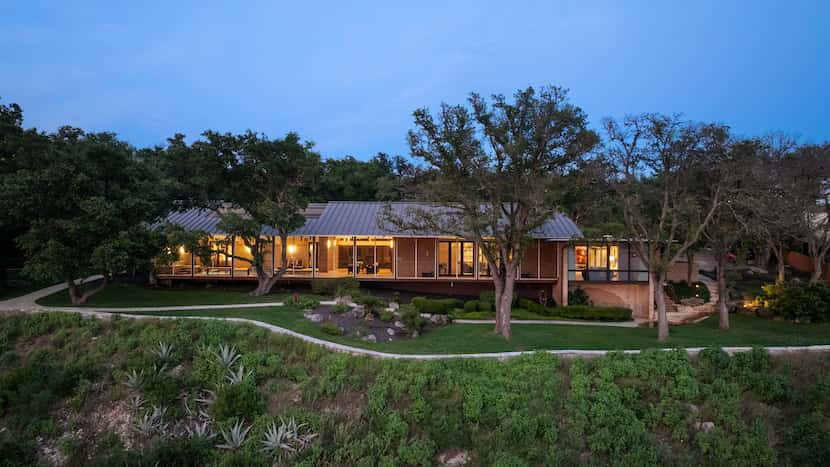 Award-winning ‘Spy Kids’ filmmaker lists Texas mansion for $8.9 million