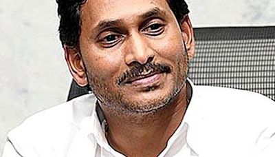 Jagan Mohan Reddy’s Tirumala Visit: Hindu leaders oppose; police tighten grip on YSRCP leaders