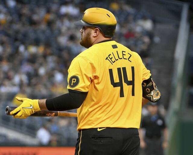 9th inning rally falls short, as Pirates fall to lowly Rockies for 5th straight loss