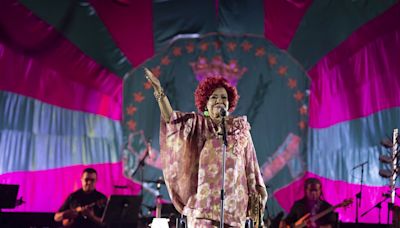 Alcione canta no Central Park