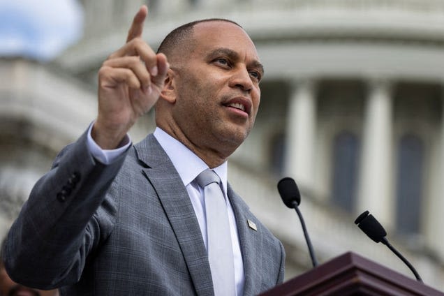 Hakeem Jeffries Might Be Biden's Only Hope For The Presidency