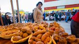 Los peruanos celebran el primer "Día de la papa" homenajeando a su principal alimento
