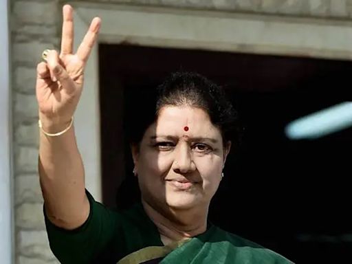 ‘Amma’s rule will return in 2026’: Sasikala claims AIADMK not finished as her ‘re-entry has begun’