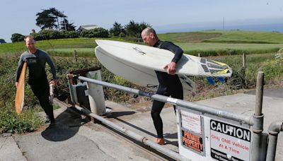Silicon Valley billionaire Vinod Khosla loses bid to end Martins Beach access suit
