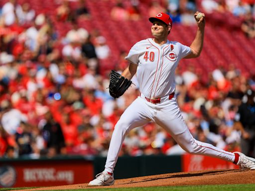 Nick Lodolo's return from the injured list is just in time as the Reds beat the Cardinals