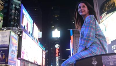 Shehnaaz Gill Takes A Late Night Stroll Around Times Square In Her Comfy PJs - News18