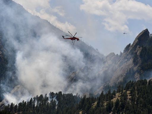 Dinosaur fire burning near NCAR, southwest of Boulder 35% contained