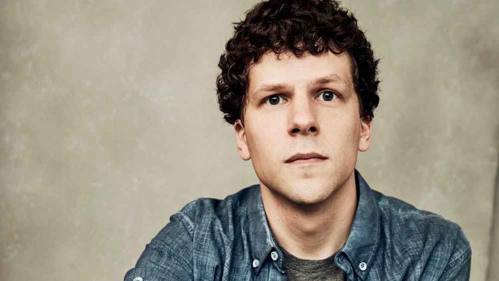 Jesse Eisenberg Applies for Polish Citizenship: ‘I Would Love to Create Better Relationships Between Jews and Polish People’