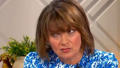 Lorraine Kelly's co-star's six-word response after she takes cold plunge in swimsuit