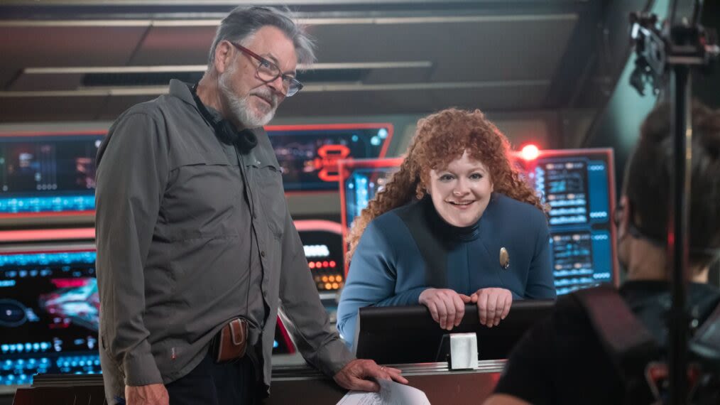 'Star Trek' Director Jonathan Frakes Looks Back on 'Discovery' & Ahead to 'Strange New Worlds' Season 3