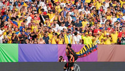 FOTO: Shakira con la camiseta de Colombia es todo lo que necesita su país para ganar la Copa América