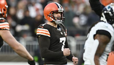 Browns make Dustin Hopkins one of the highest-paid kickers with new extension