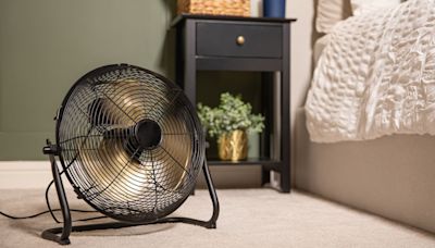 3 brilliant fan tricks to help cool your room during the hot weather