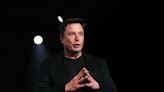 Elon Musk’s Twitter Deal Is Proceeding, Not ‘On Hold,’ Executives Tell Staff