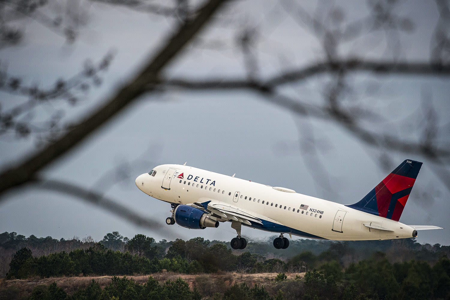 Delta apologizes after official X account says ‘I’d be terrified’ of employees with Palestinian flag pins