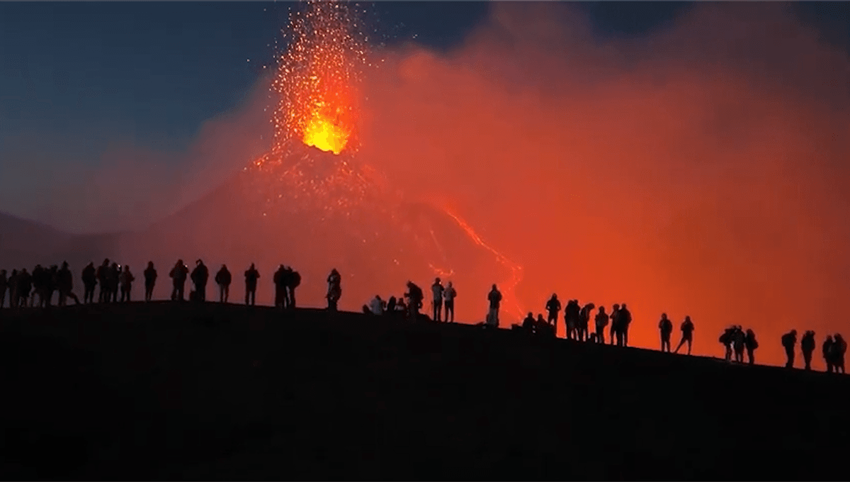 Watch Spectacular Footage Of Mount Etna Erupting At Night