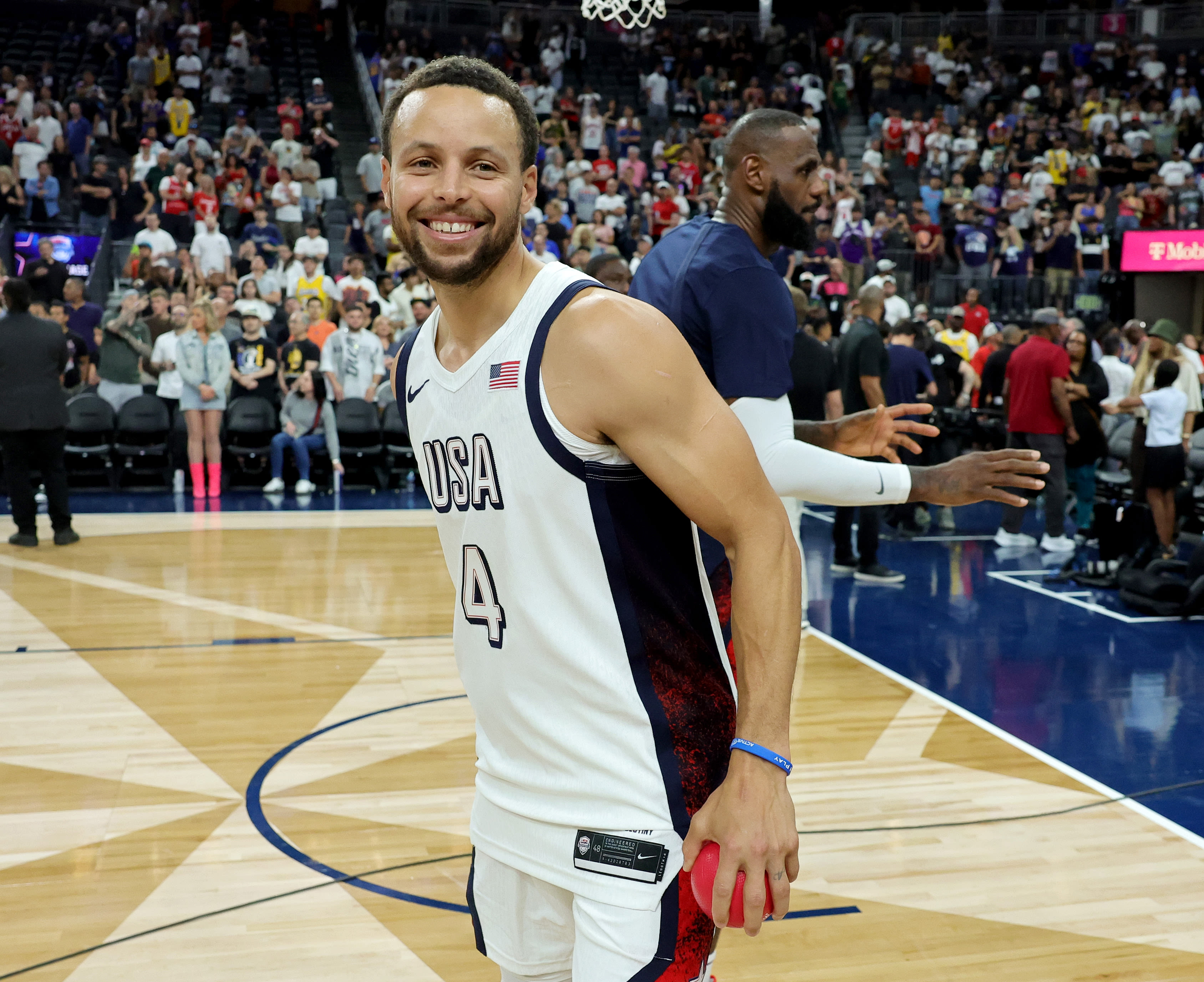 Team USA takeaways: The Steph Curry-LeBron James connection, a spark plug and big adjustments