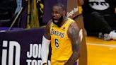 NBA playoffs: LeBron James' 1-man show, aided by Grizzlies' silly decision-making, pushes Lakers to 3-1 lead