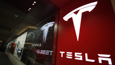 Elon Musk's Tesla to hire 800 people after mass firings - ET Auto