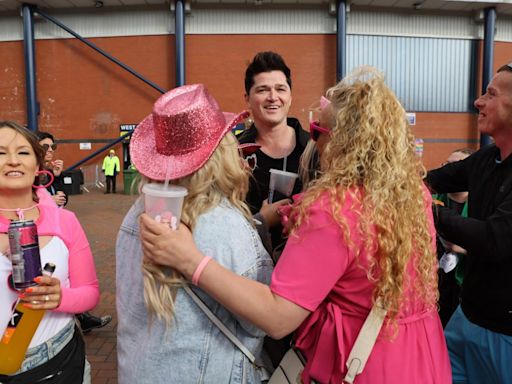14 incredible pictures of P!NK fans at Glasgow's Hampden Park ahead of gig