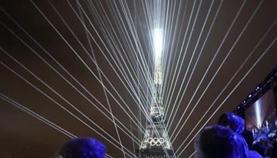 Espectáculo de luces en la Torre Eiffel