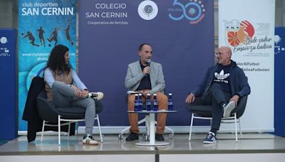 Encuentro de los seleccionadores Luis de la Fuente y Montse Tomé con entrenadores navarros