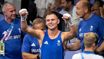 Lewis Richardson guarantees himself a medal as odds were stacked against him