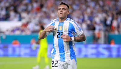 Las alineaciones del Argentina vs. Ecuador, cuartos de final de la Copa América 2024: titulares, suplentes, apercibidos y sancionados del partido | Goal.com Espana