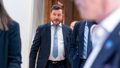 René Benko vor Untersuchungsausschuss: Ex-Milliardär und Signa-Gründer will lieber schweigen