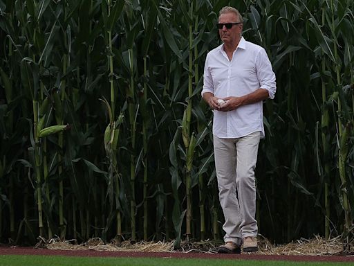 Kevin Costner beat out Robin Williams for iconic 'Field of Dreams' role