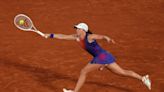 World No. 1 Iga Swiatek Fends Off Naomi Osaka To Advance At French Open