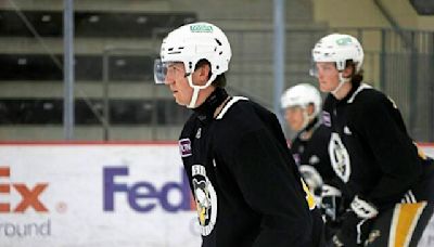 Penguins prospect Daniel Laatsch faces a big senior year at Wisconsin