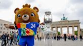 Quién es Albärt, el oso mascota de la Eurocopa de Alemania 2024