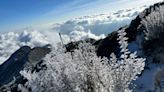 影／雪山圈谷積雪達10公分 登山步道結冰山友要帶冰爪