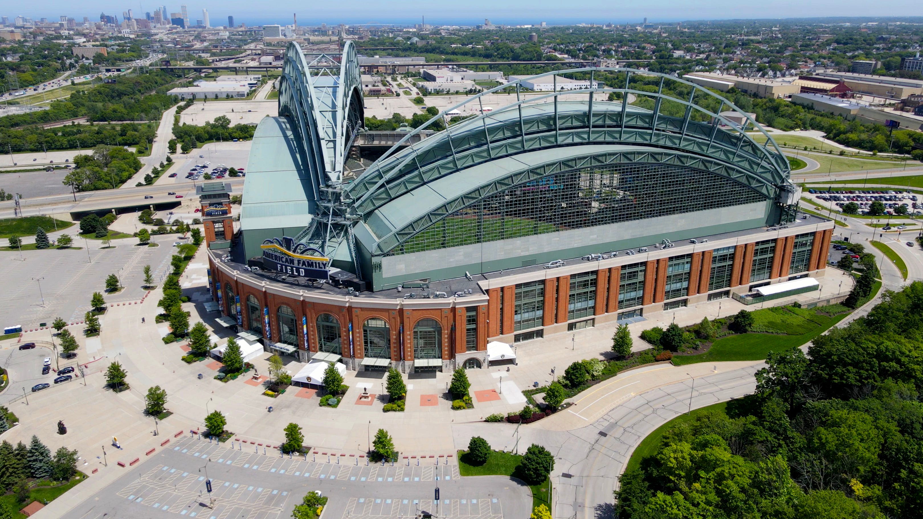 These are the arenas and stadiums that Wisconsin sports teams have called home, past and present