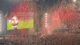 'The Killers' paraliza su concierto para vivir la clasificación de Inglaterra para la final de la Eurocopa