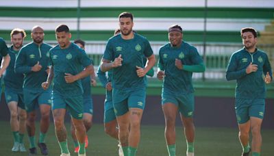 Chapecoense não terá artilheiro e laterais para enfrentar Coritiba na Série B