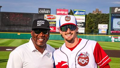 Dylan Crews surprises neighbor and 'second dad' Thurman Thomas by catching first pitch