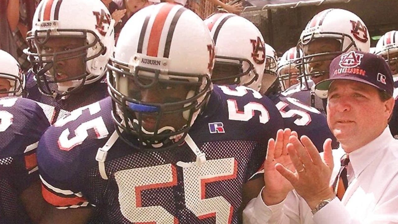 Auburn goes 3-of-26 on College Football Hall of Fame ballot